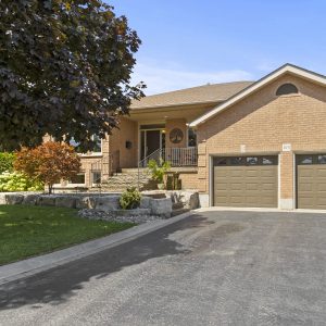 Real Estate Photography - Front Image of a House Listed in Real Estate